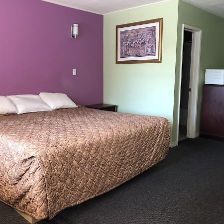 בראנטפורד Grand Motel מראה חיצוני תמונה