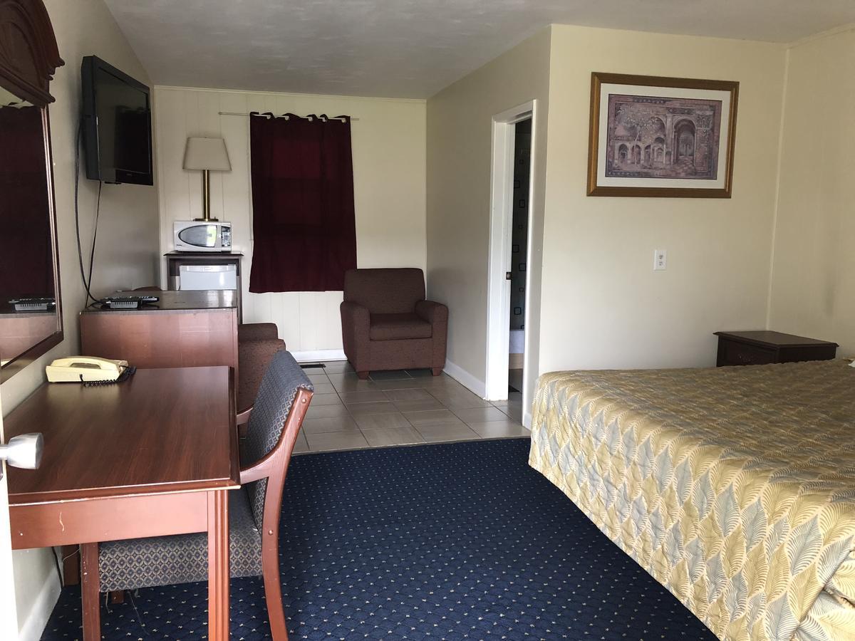 בראנטפורד Grand Motel מראה חיצוני תמונה